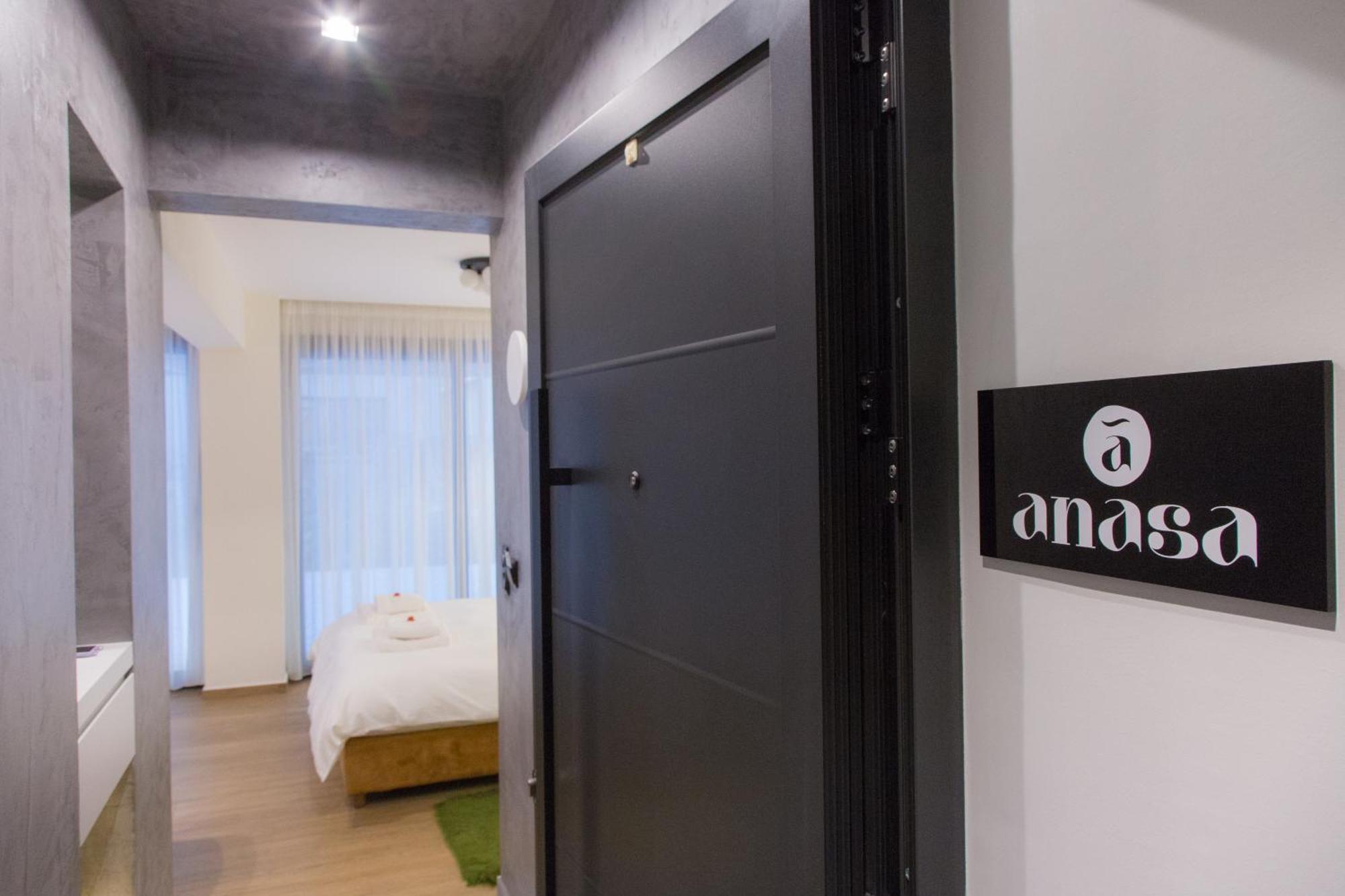 Anasa Studio - Studio Apartment With Yard - Ioannina City Center Zewnętrze zdjęcie