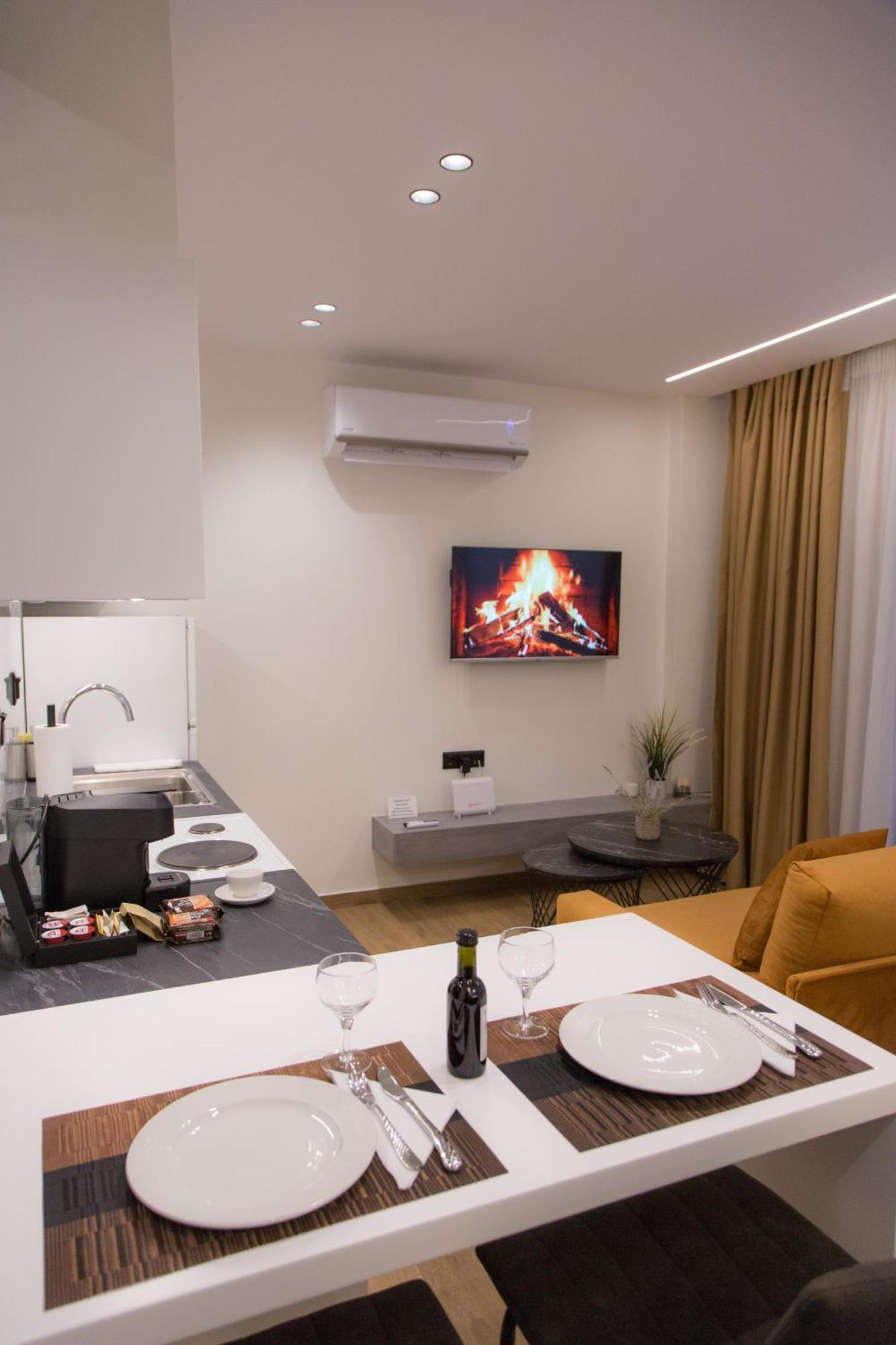 Anasa Studio - Studio Apartment With Yard - Ioannina City Center Zewnętrze zdjęcie
