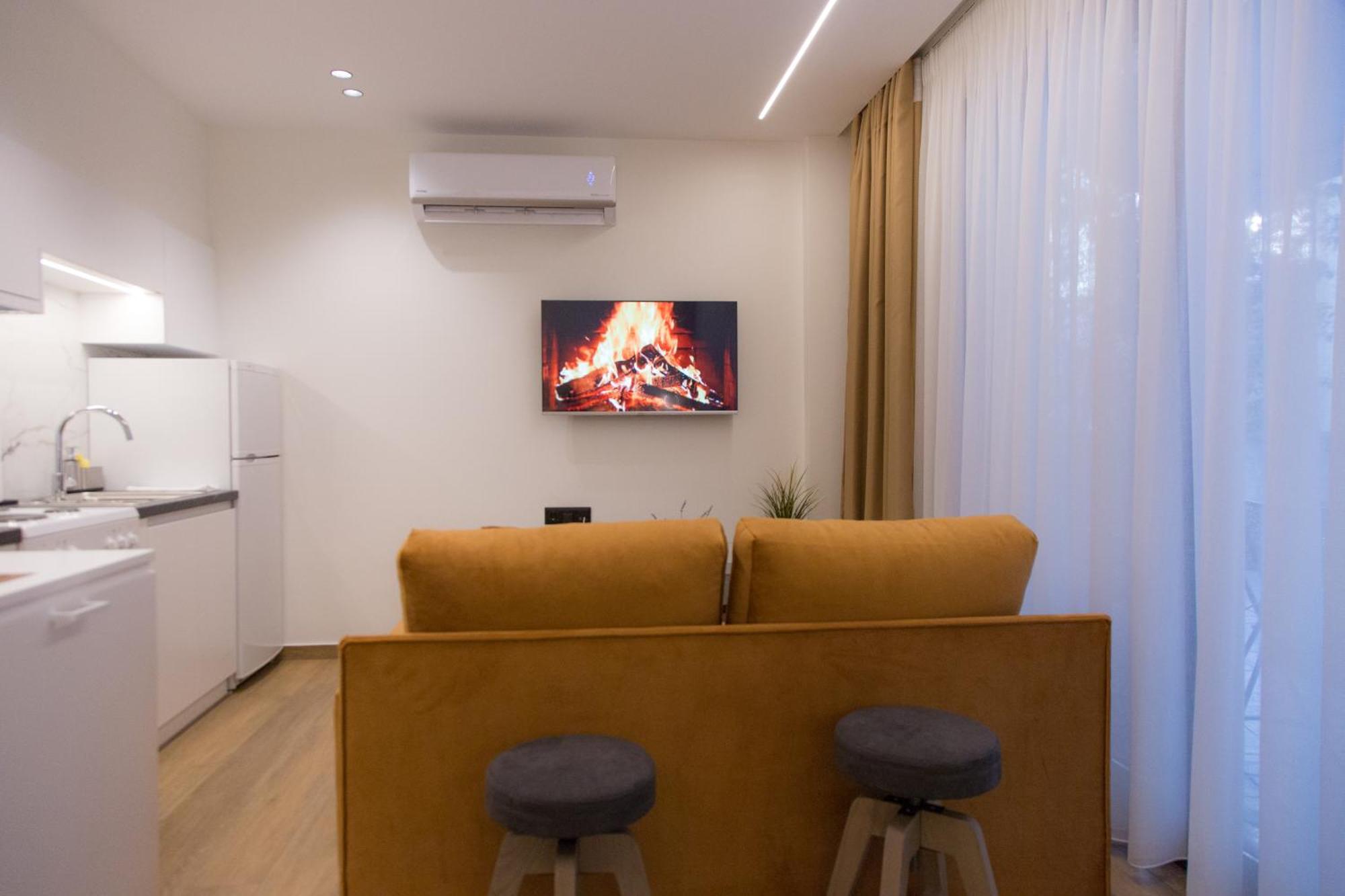 Anasa Studio - Studio Apartment With Yard - Ioannina City Center Zewnętrze zdjęcie
