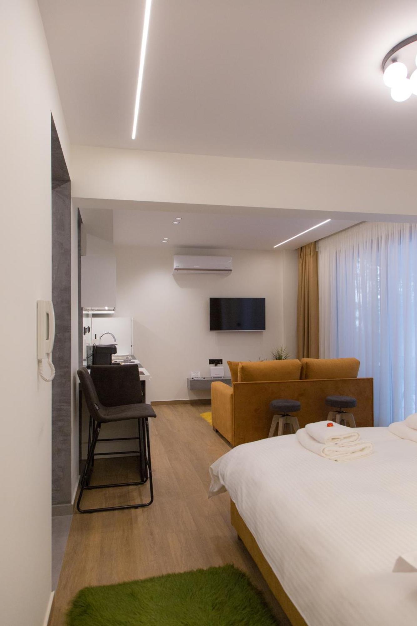 Anasa Studio - Studio Apartment With Yard - Ioannina City Center Zewnętrze zdjęcie